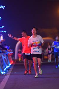 BIB: 77452, 43832, 300
                            <button type="button" onclick="openModal(21420651)" class="btn btn-primary btn-sm float-right btn-popup" data-toggle="modal" data-target=".modal-high-quality">
                        <i class="fas fa-shopping-cart"></i> Add to Cart
                    </button>
                                            <button type="button" onclick="isThisMe(21420651, true)" class="btn btn-success btn-sm float-right btn-popup btn-isme hidden" data-toggle="tooltip" data-placement="bottom" title="นี่คือรูปของคุณใช่ไหม คลิกที่นี่เพื่อเอาเข้าอัลบั้ม">
                        <i class="fas fa-plus"></i> Add to album
                    </button>
                    <button type="button" onclick="isThisMe(21420651, false)" class="btn btn-warning btn-sm float-right btn-popup btn-isnotme hidden">
                        <i class="fas fa-ban"></i> Remove from album
                    </button>